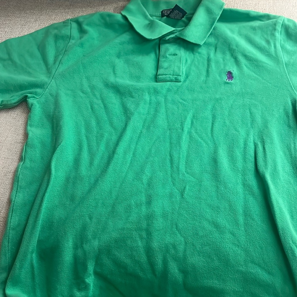 Boys Polo shirt size XL (18-20)